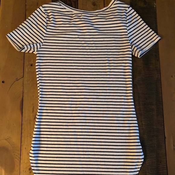 Striped Tunic Shirt - Picture 3 of 4
